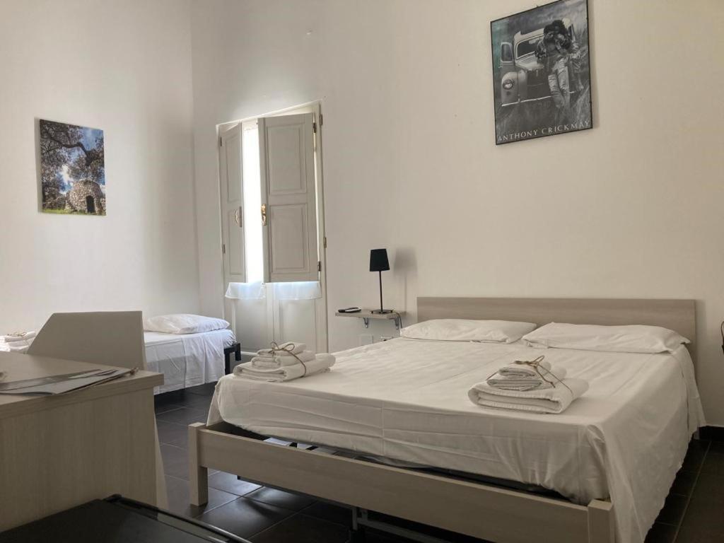 Gatto Bianco La Dimora Storica Bed & Breakfast Lecce Exterior photo